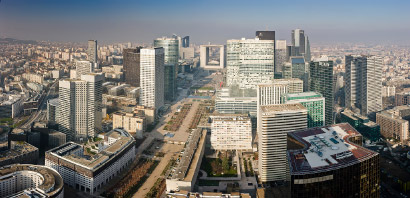 Photo de la Défense dans un assemblage courbe sphérique